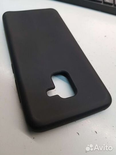Чехол Silicone Cover для Samsung A8 (2018) Black