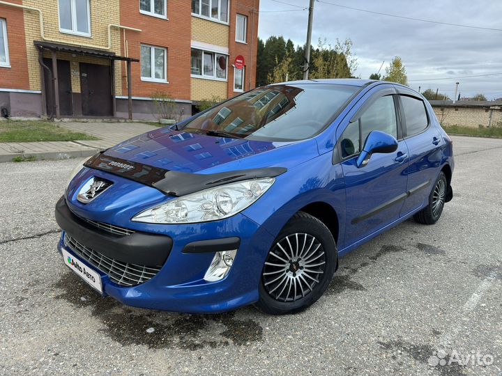 Peugeot 308 1.6 МТ, 2010, 134 000 км