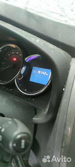 Щиток приборов Sandero stepway 2