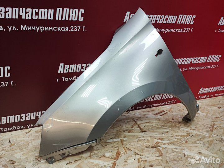 Крыло переднее левое LADA Granta