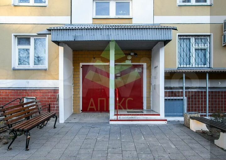 1-к. квартира, 37 м², 1/5 эт.