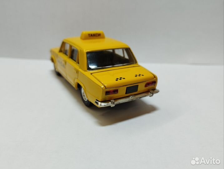 Модель Ваз 2101 Такси СССР 1/43