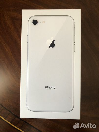 iPhone 8, 64 ГБ