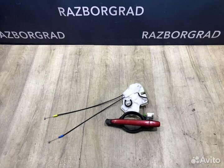 Замок двери задний левый Mitsubishi Asx 1 2010