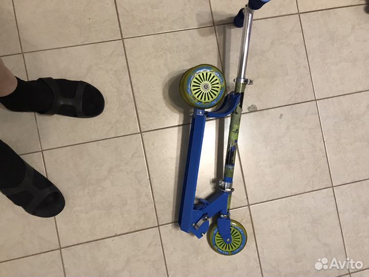 Самокат детский трехколесный бу