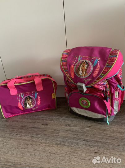 Рюкзак школьный для девочки