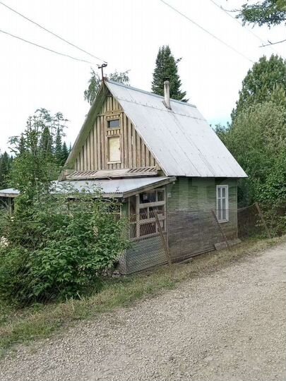 Дача 20 м² на участке 6 сот.