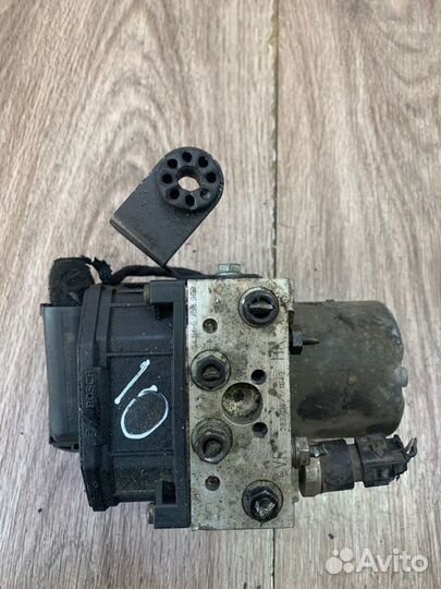 Блок abs Bmw 5 Series (E39) седан 2002