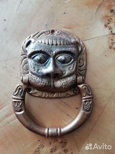 Дверной -молоток Лев