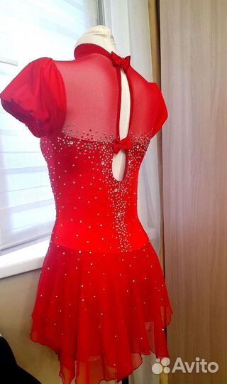 Костюм для фигурного катания