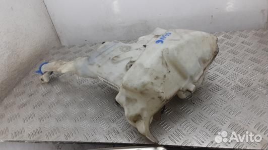 Бачок омывателя mercedes benz M-class W164 (CSV06N