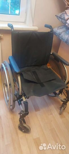 Инвалидная коляска складная бу