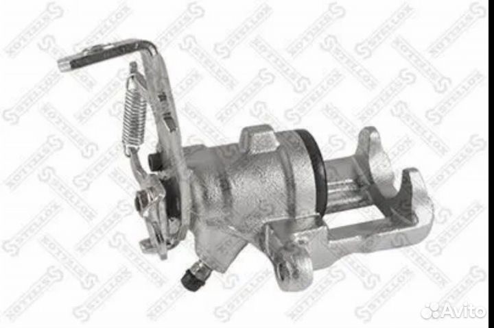 Суппорт задний Nissan правый и левый