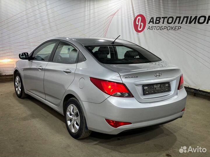 Hyundai Solaris 1.6 AT, 2016, 163 157 км
