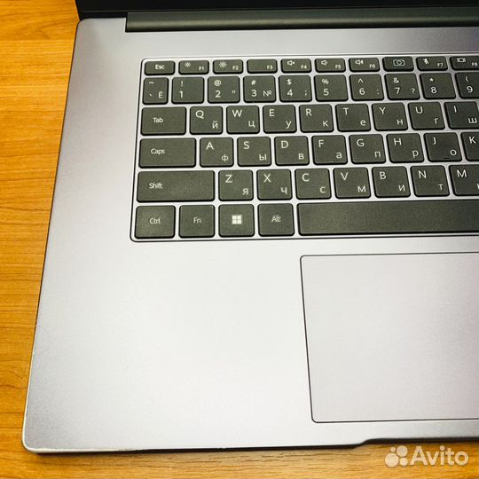 Honor MagicBook 15 Ryzen 5 5500u 16GB 512GB