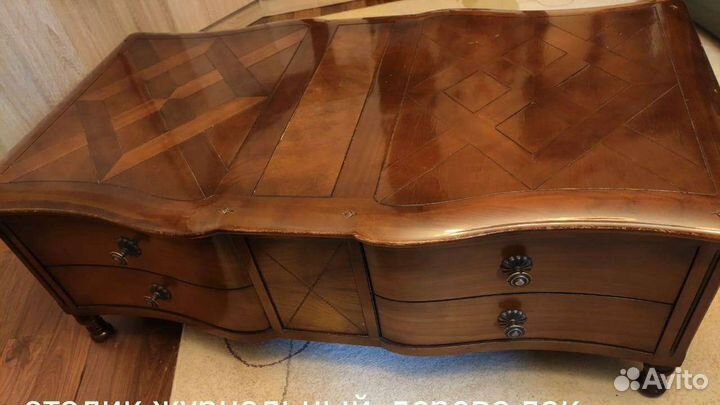 Журнальный столик из массива дерева