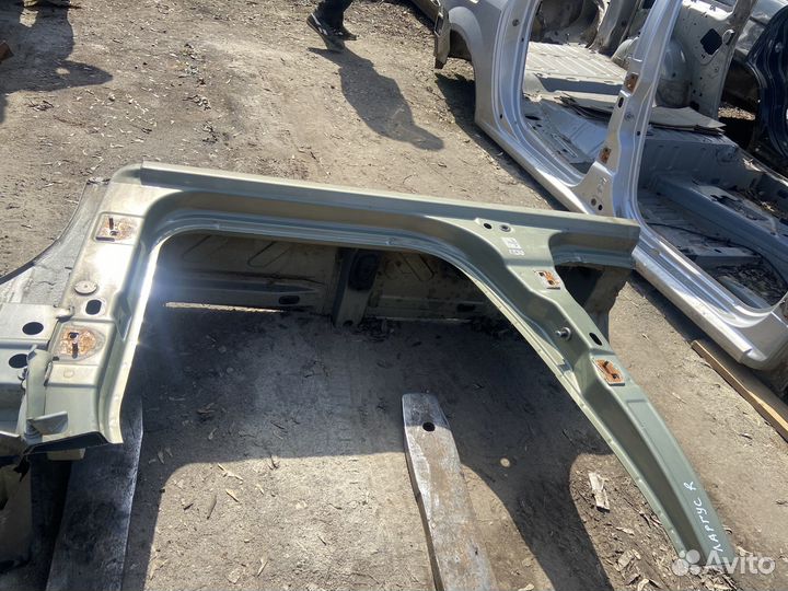 Четверть передняя правая с порогом LADA Largus