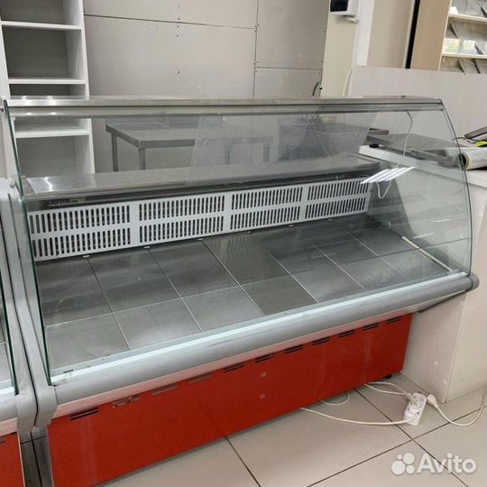 Стекла для витрины Нова