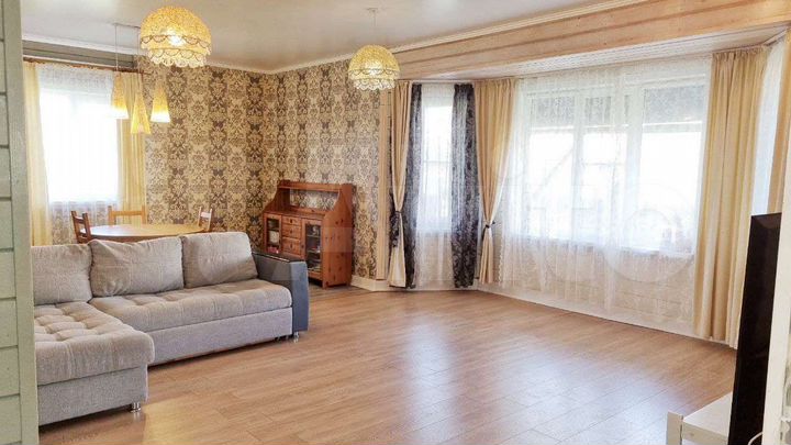 Коттедж 160 м² на участке 13 сот.