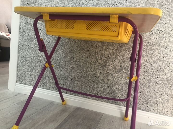 Детский стол и стул