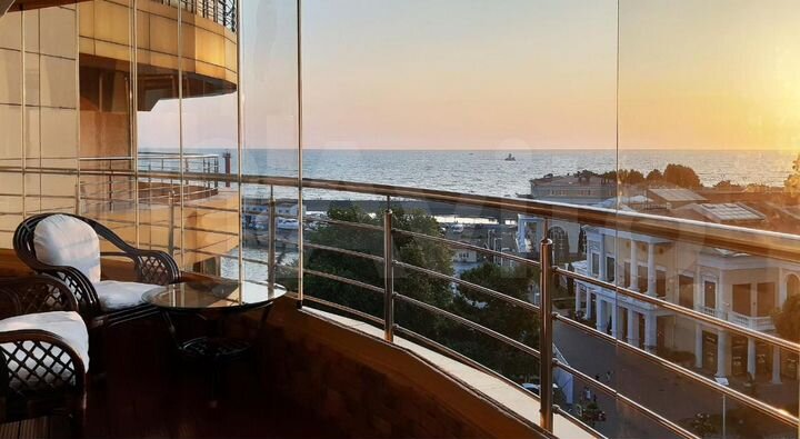 3-к. квартира, 102 м², 6/11 эт.