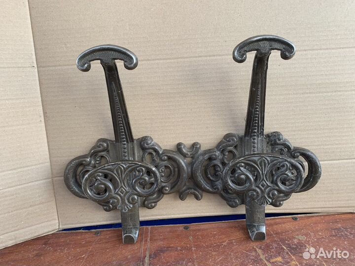 Вешалка настенная силумин винтаж СССР