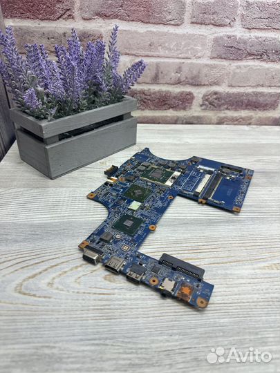 Нерабочая материнская плата Acer Aspire 3820T