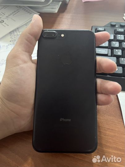 Телефон iPhone 7 plus