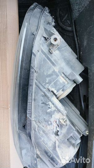 Фара левая jetta 6