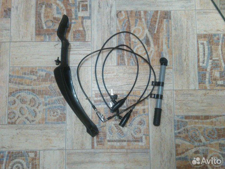 Переднее крыло, велозамки, насос ручной