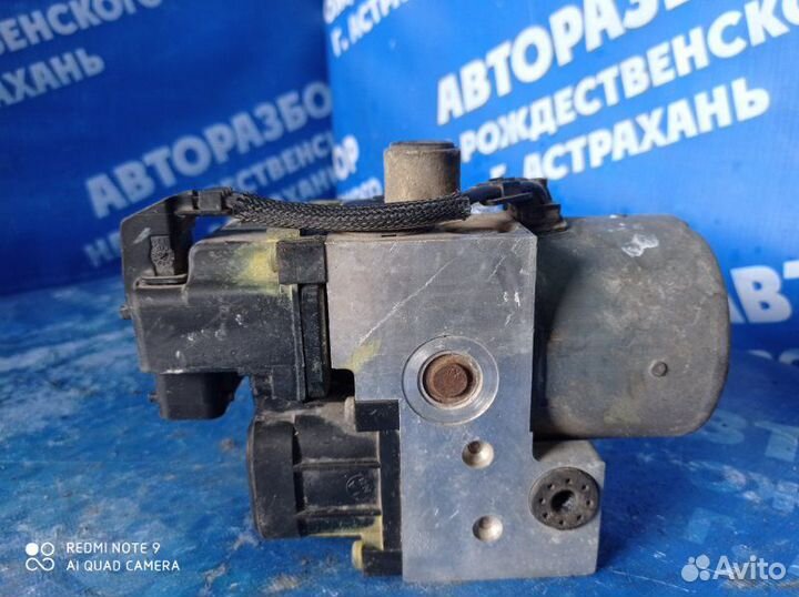 Блок abs Audi A4B6 седан 2003
