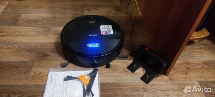 Робот пылесос