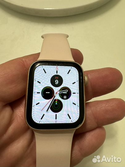 Apple watch series 5 40 мм