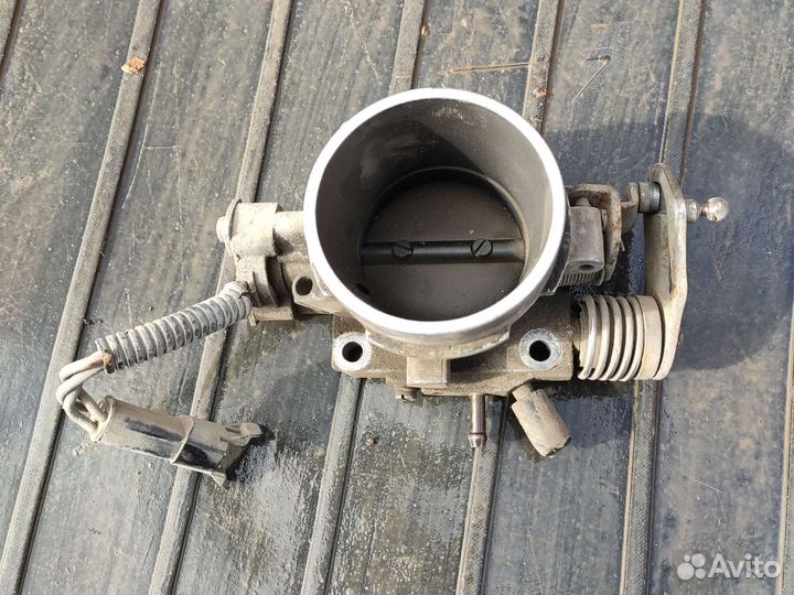 Дроссельная заслонка Форд Скорпио 2.0