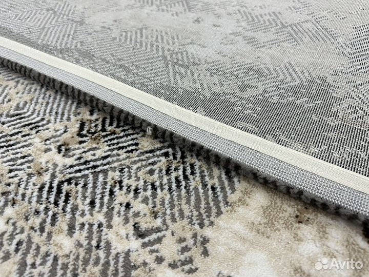 Ковер новый 2х2.9м Турция