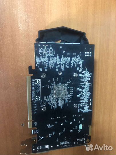 Продаю видеокарты 2 Gb с артефактами