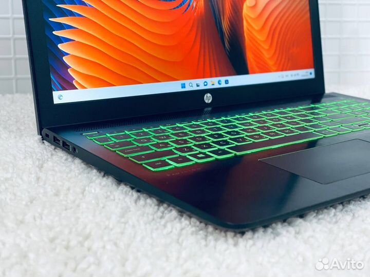 Hp монстр core i7 7700/16gb/ ssd 500/hdd 750