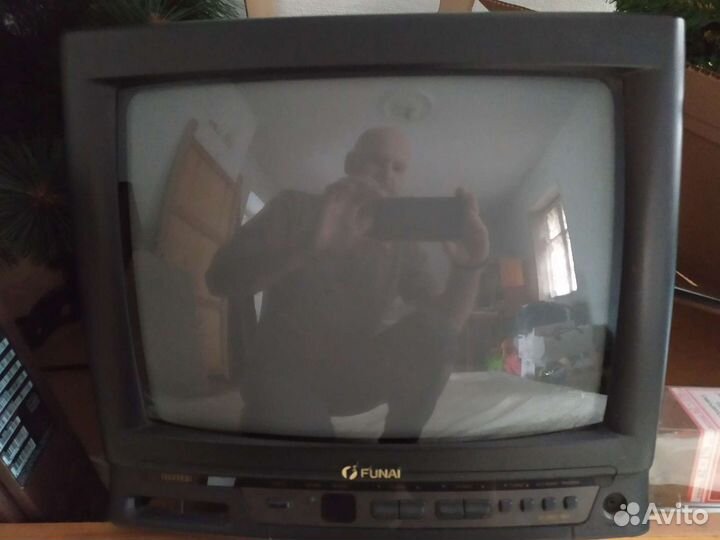 Телевизор