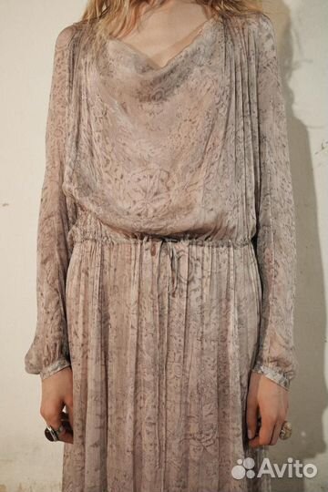 Платье миди обьемное ZW collection