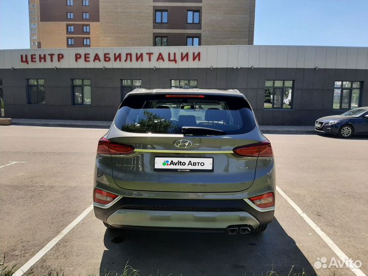 Hyundai Santa Fe 2.0 AT, 2019, 91 000 км