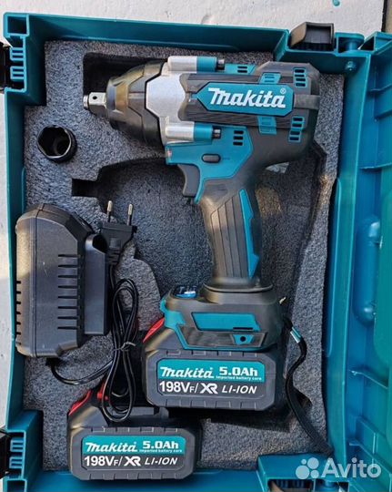 Аккумуляторный гайковерт Makita 800 н.м. (Арт.7350