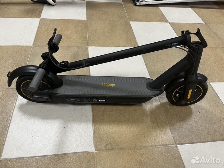 Электросамокат Ninebot Max G30