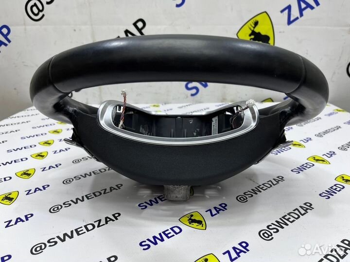 Рулевое колесо Volvo XC70, S80 черное