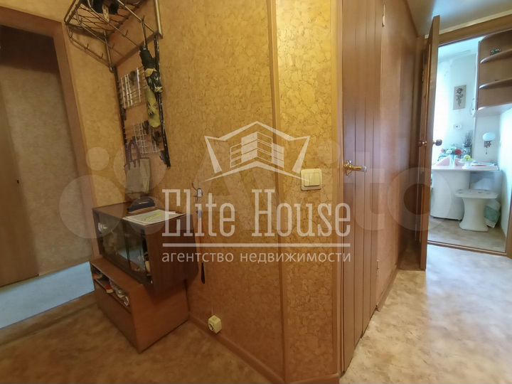 2-к. квартира, 42,2 м², 5/5 эт.