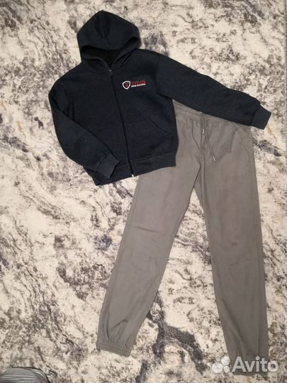 Вещи на мальчика 140,146р