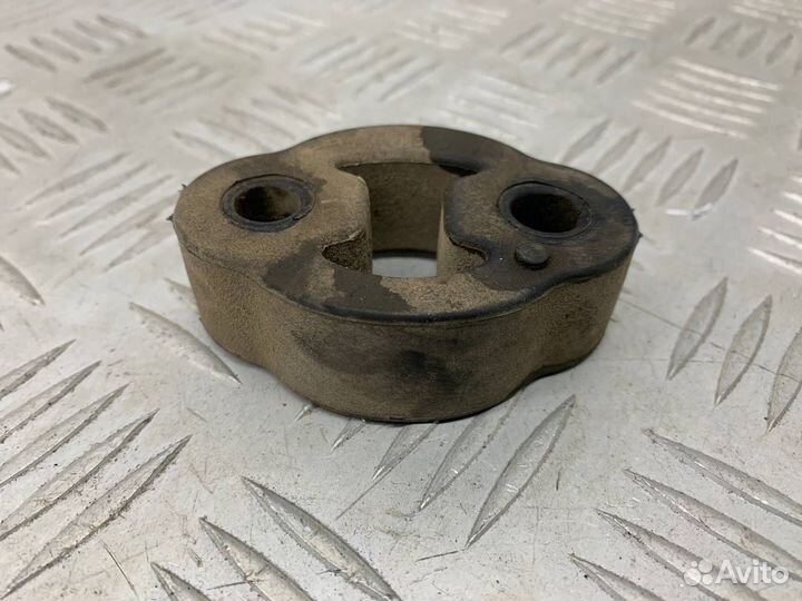 Б/У подушка глушителя (крепления, кронштейн