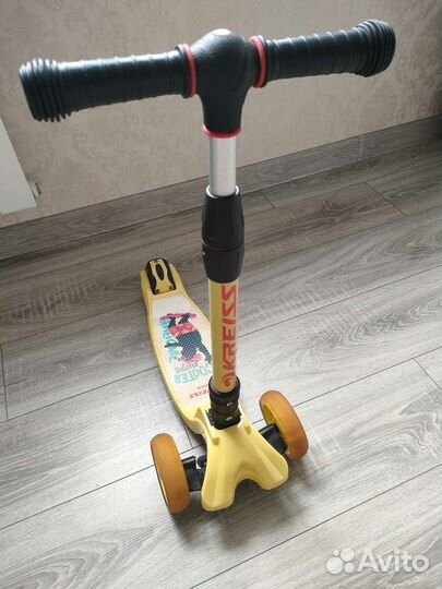 Самокат детский трехколесный kreiss