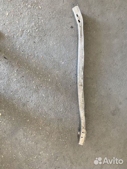 Передний усилитель бампера. Ауди а4 б9 а5 f5