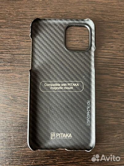 Чехол на iPhone 11 pro pitaka оригинал