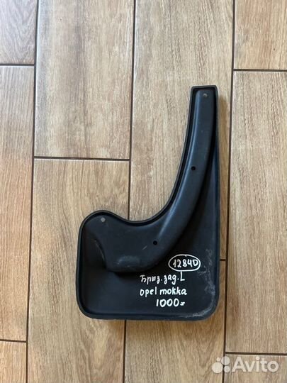 Брызговик задний левый Opel Mokka
